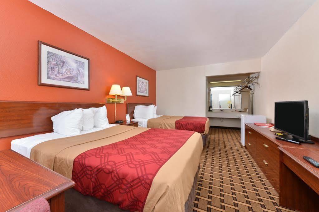 Econo Lodge Carlisle Kültér fotó